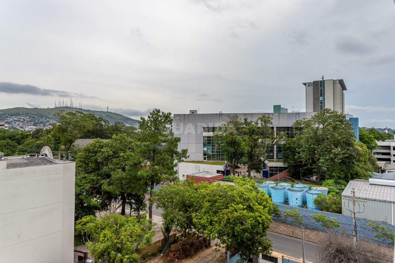 Apartamento para alugar em Rua Professor Cristiano Fischer, 2272 - foto 18