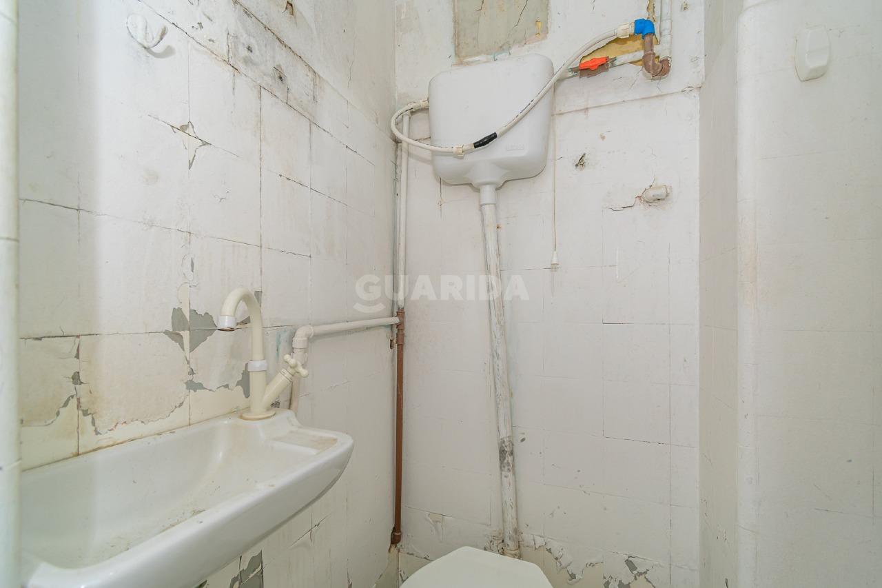 consultorio sala conjunto para alugar em Rua Vigário José Inácio, 481 - foto 29