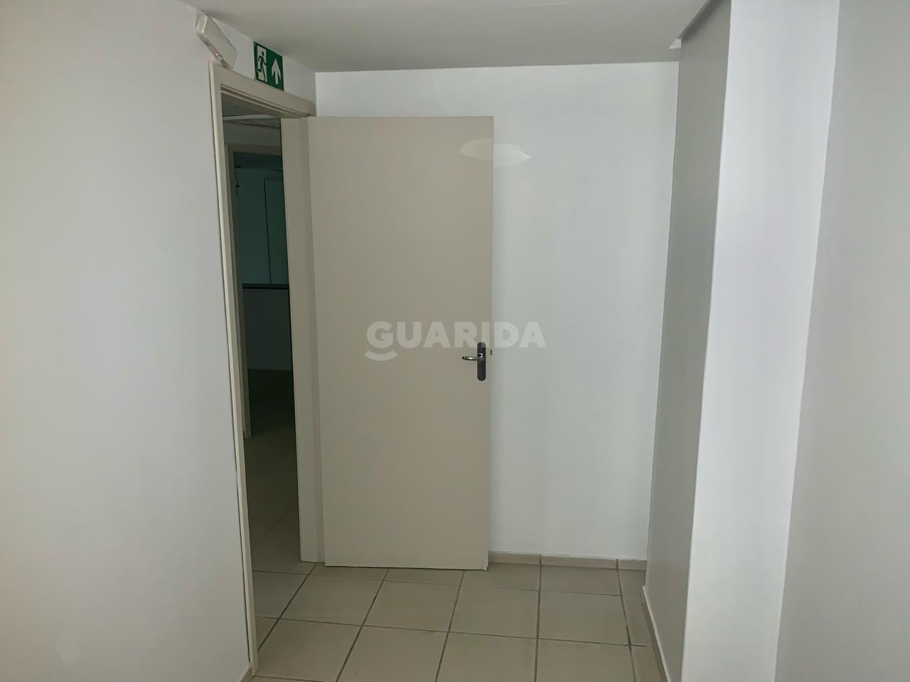consultorio sala conjunto para alugar em Avenida Otávio Rocha, 134 - foto 8