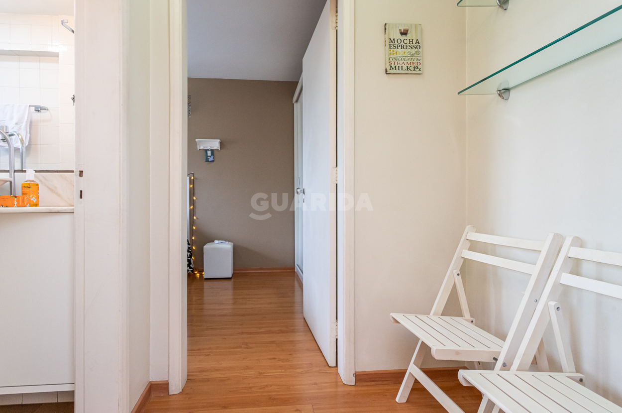 Apartamento para alugar em Avenida Alberto Bins, 820 - foto 8