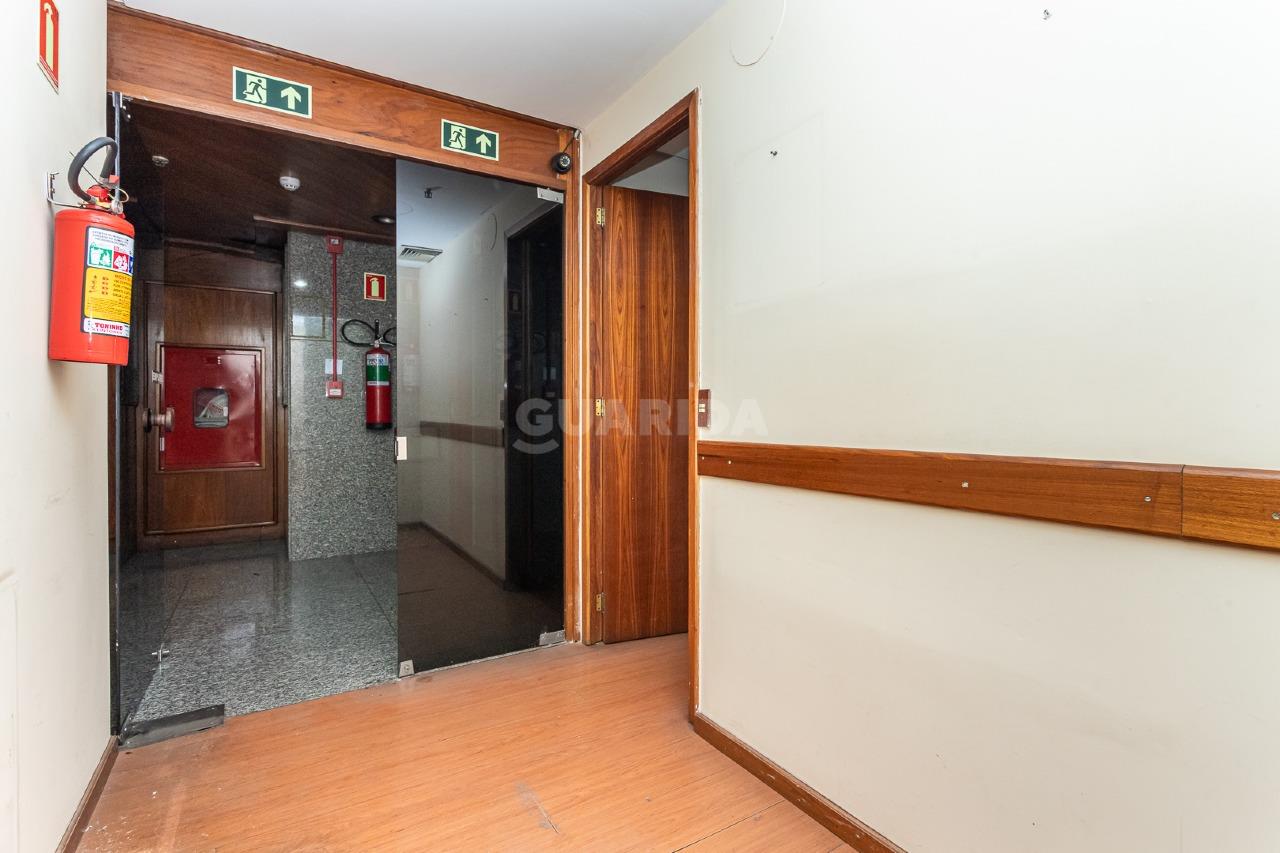 consultorio sala conjunto para alugar em Avenida Alberto Bins, 658 - foto 14