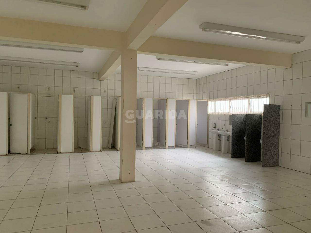 galpao deposito pavilhao para alugar em Rua Arabutã, 358 - foto 14