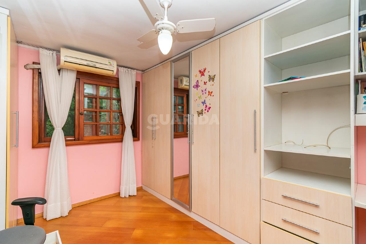 casa sobrado para alugar em Estrada das Três Meninas, 3421 - foto 13