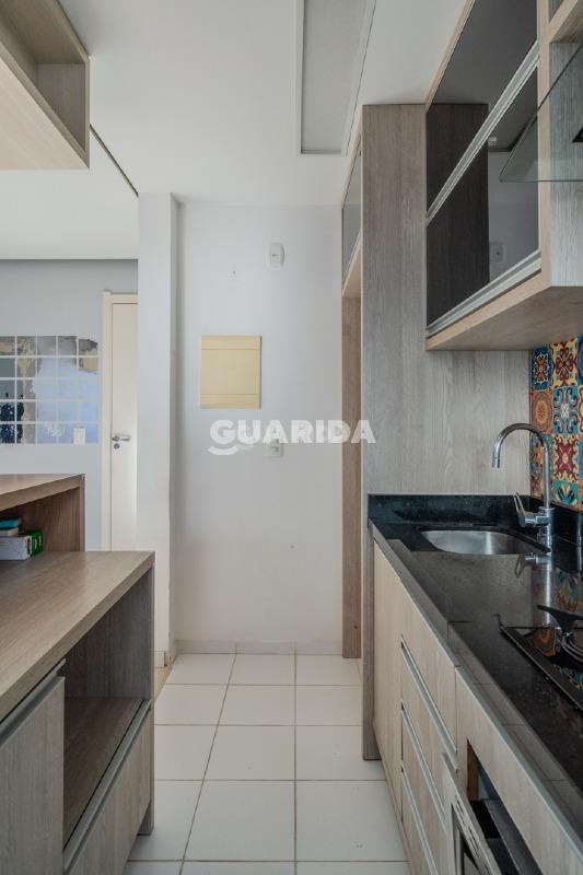 Apartamento para alugar em Avenida da Cavalhada, 6684 - foto 8