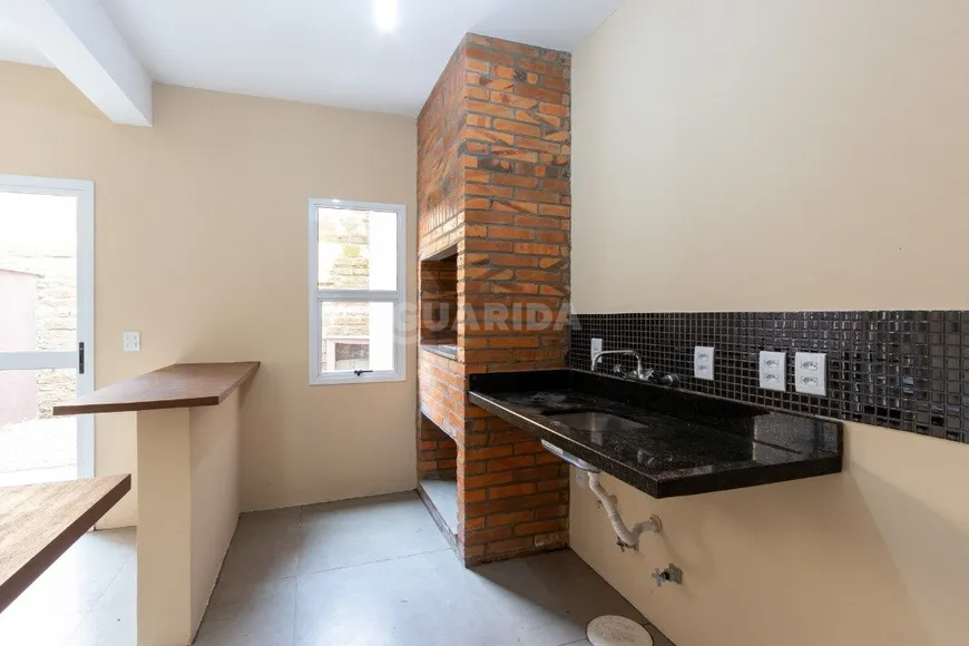 casa sobrado para alugar em Rua Senador Mondin, 36 - foto 8