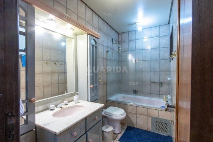 casa sobrado para alugar em Travessa Kuluene, 349 - foto 12