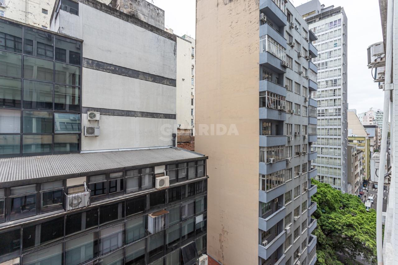 consultorio sala conjunto para alugar em Rua Vigário José Inácio, 547 - foto 13