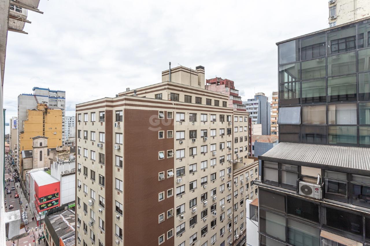 consultorio sala conjunto para alugar em Rua Vigário José Inácio, 547 - foto 7