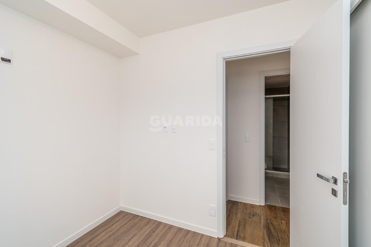 Apartamento para alugar em Rua Jayr Amaury Koebe, 220 - foto 8