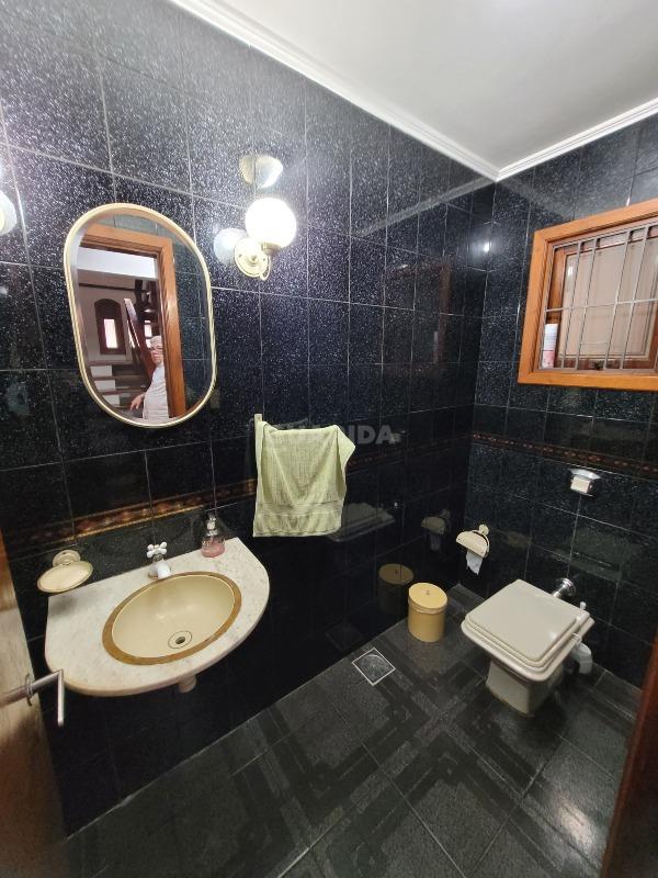 casa sobrado para alugar em Rua Paulo Blaschke, 695 - foto 17