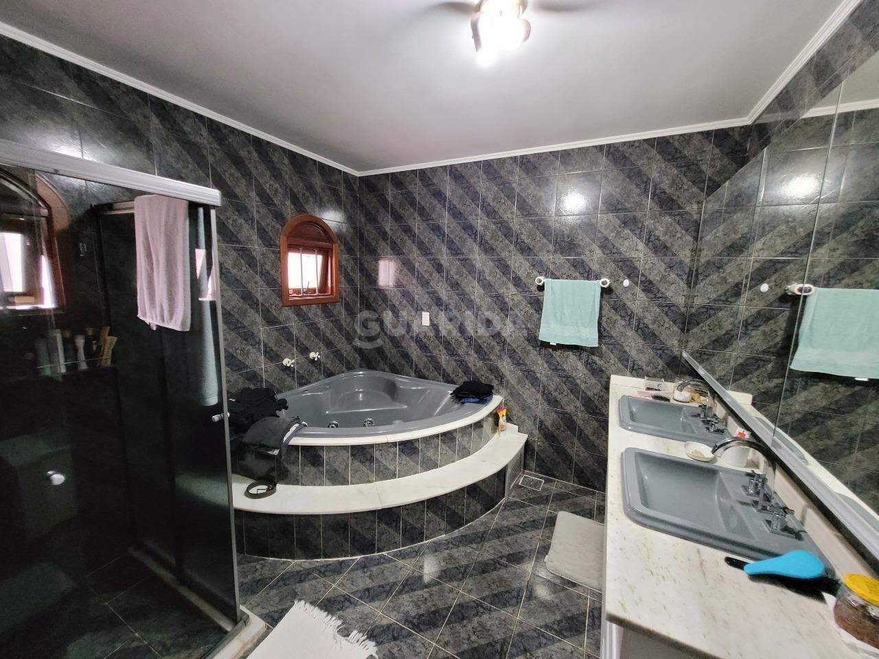 casa sobrado para alugar em Rua Paulo Blaschke, 695 - foto 13