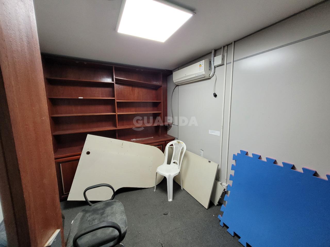 consultorio sala conjunto para alugar em Avenida Alberto Bins, 536 - foto 9