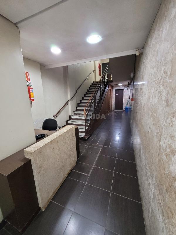 consultorio sala conjunto para alugar em Avenida Alberto Bins, 536 - foto 11
