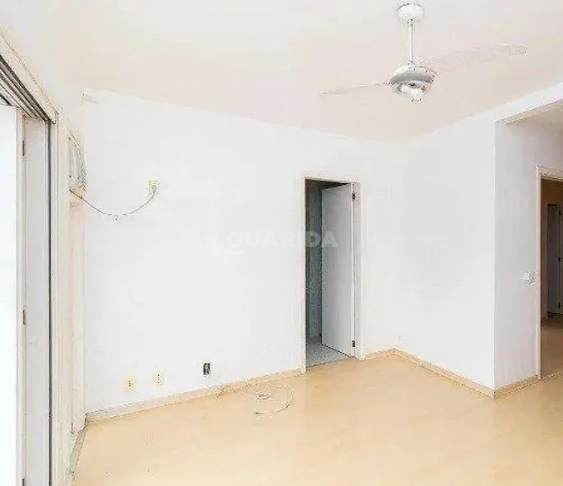 casa sobrado para alugar em Rua Rodolpho Espinoza, 70 - foto 18