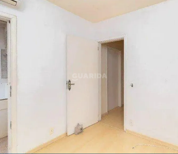 casa sobrado para alugar em Rua Rodolpho Espinoza, 70 - foto 14