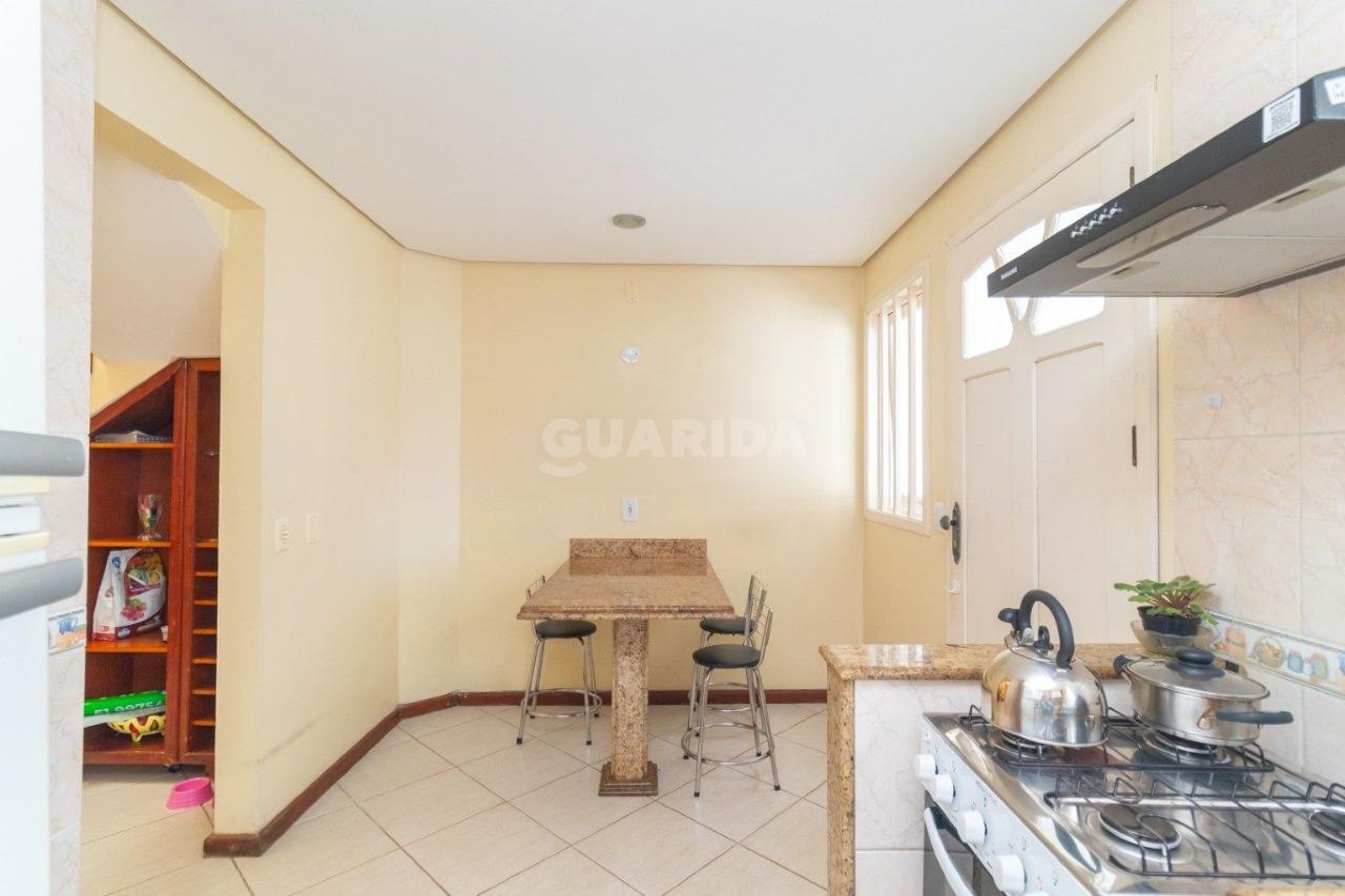 casa sobrado para alugar em Rua Rodolpho Espinoza, 70 - foto 9