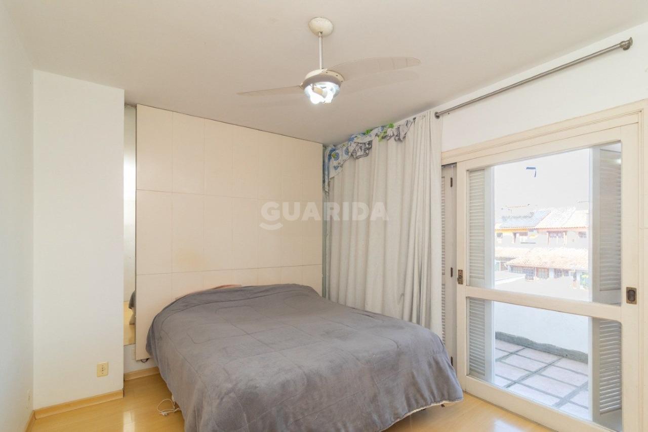 casa sobrado para alugar em Rua Rodolpho Espinoza, 70 - foto 12