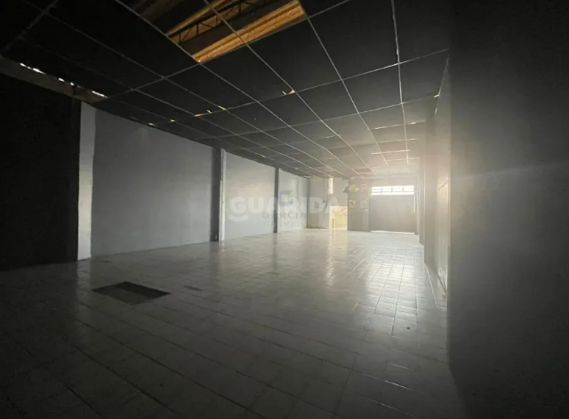 galpao deposito pavilhao para alugar em Rua Dona Alzira, 420 - foto 2