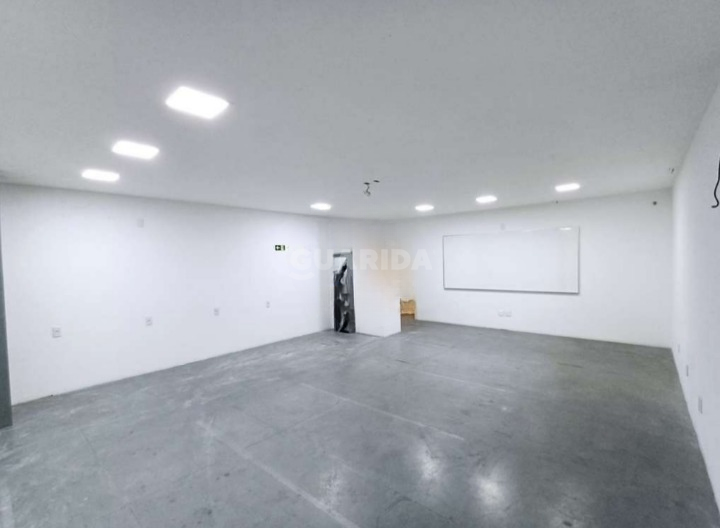 galpao deposito pavilhao para alugar em Rua São Pedro, 233 - foto 7