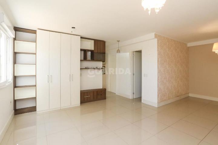 Apartamento para alugar em Rua Doutor Carlos Renato R Fonseca, 200 - foto 4