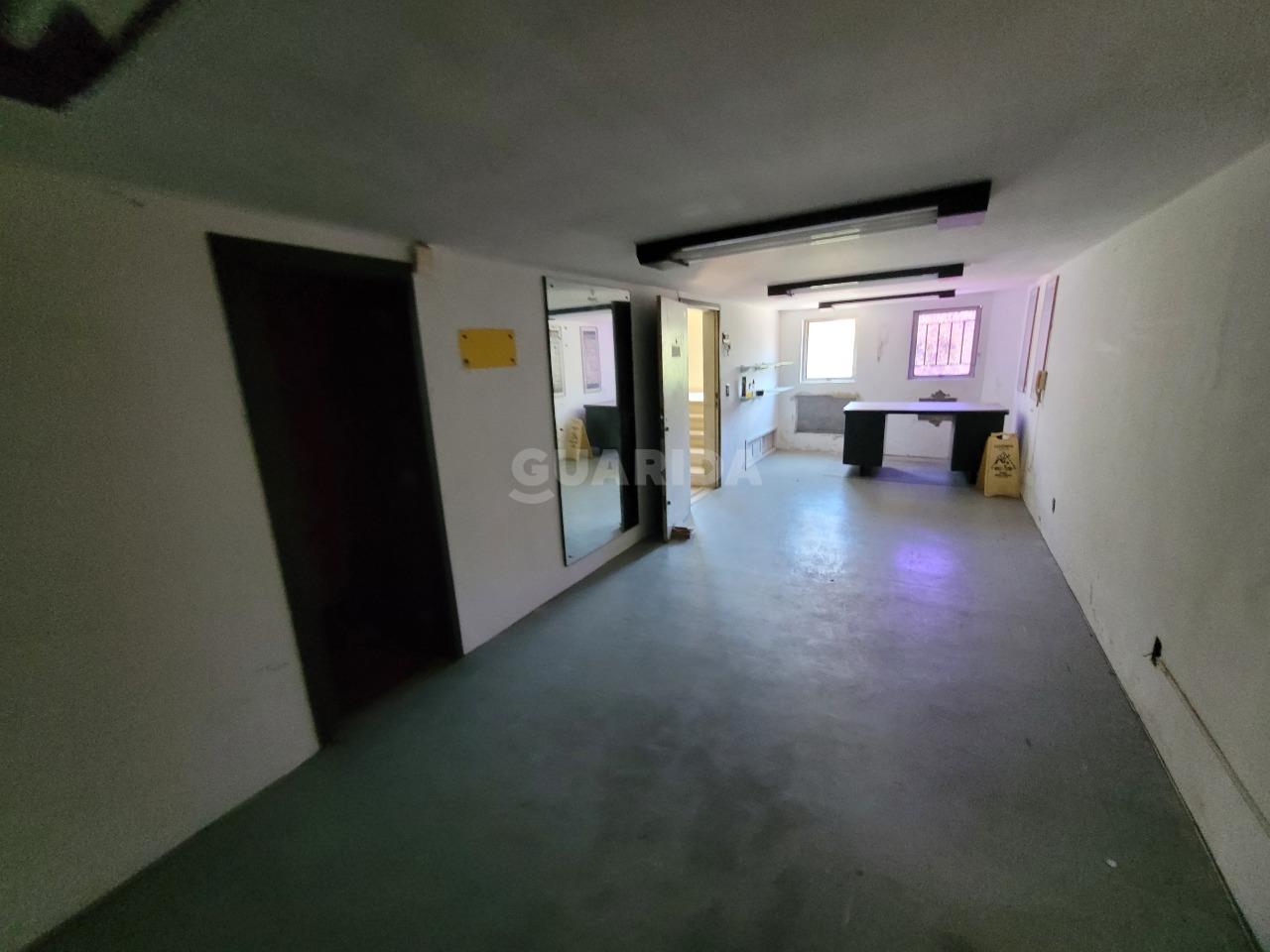 Prédio para alugar em Rua Vieira de Castro, 176 - foto 14
