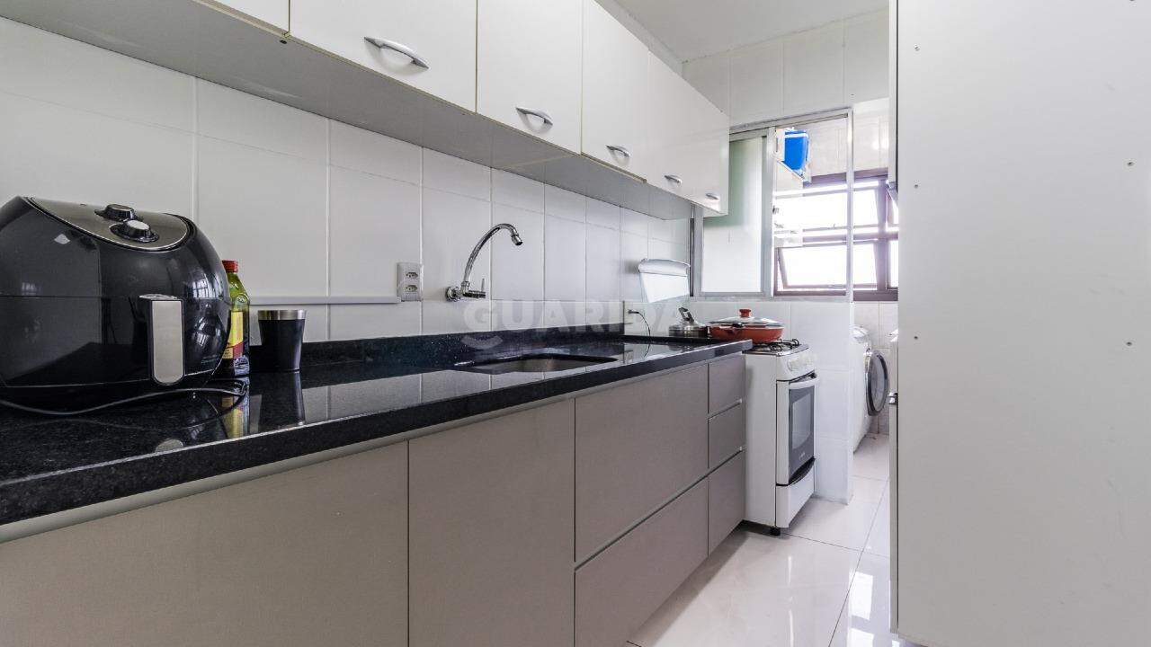 Apartamento para alugar em Rua Ivo Janson, 190 - foto 8