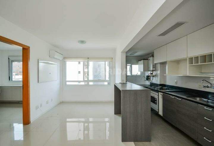 Apartamento para alugar em Menino Deus, Porto Alegre - foto 1