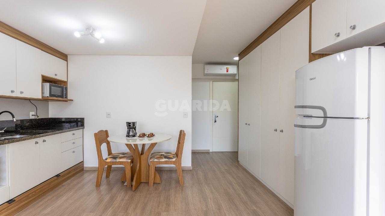 Loft/Flat para alugar em Rua Alberto Silva, 53 - foto 7