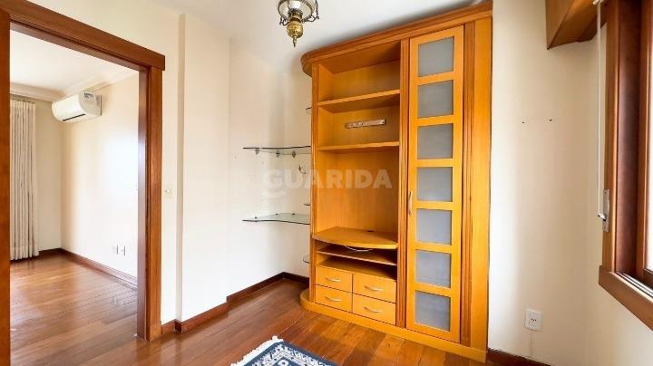 Apartamento para alugar em Rua Carlos Trein Filho, 775 - foto 17