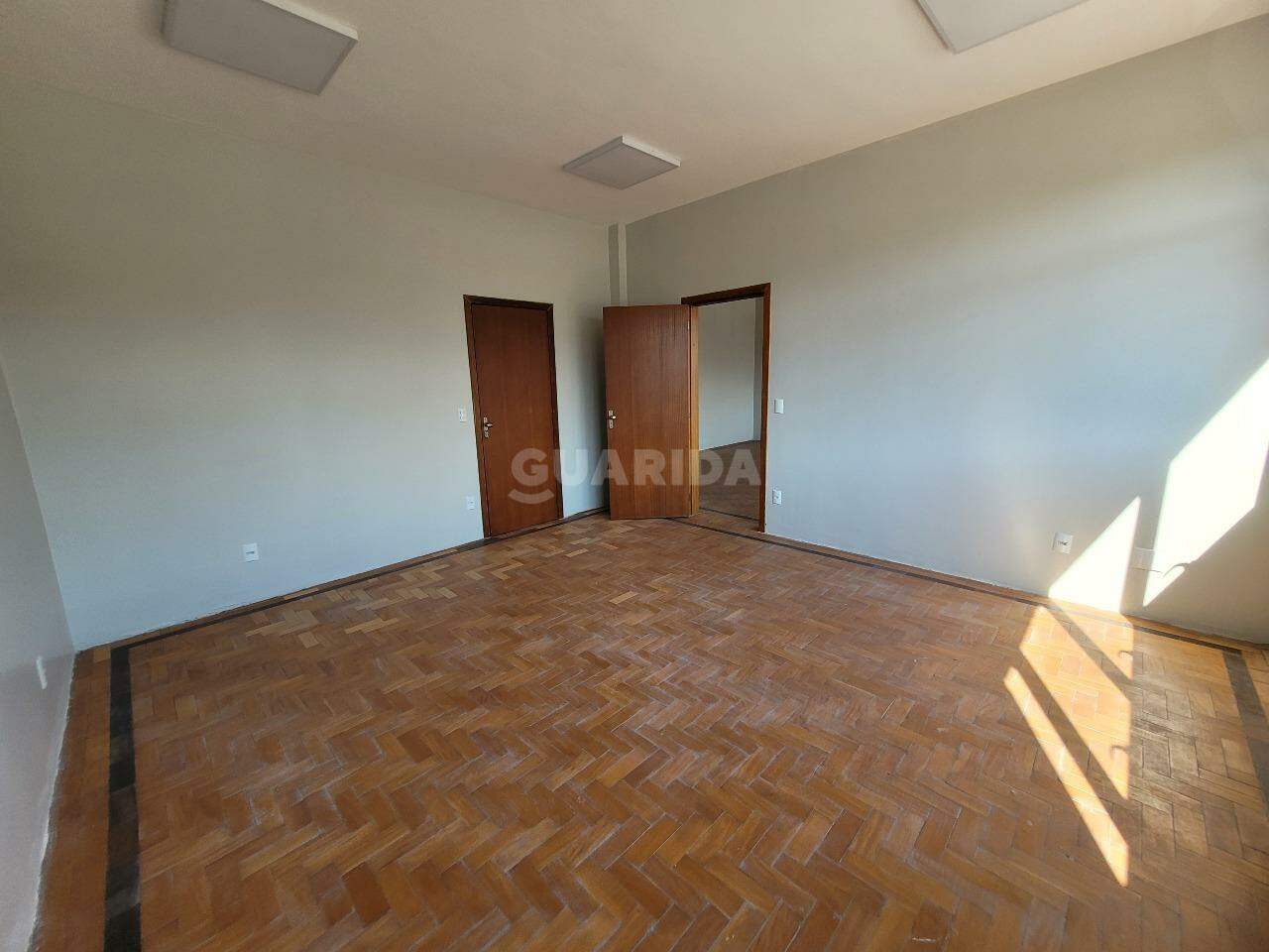 consultorio sala conjunto para alugar em Avenida Bento Gonçalves, 470 - foto 12