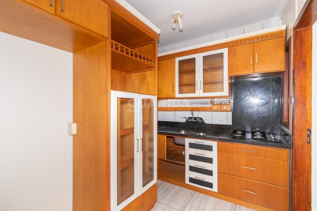 casa sobrado para alugar em Rua Doutor Lauro Miguel Sturm, 217 - foto 6