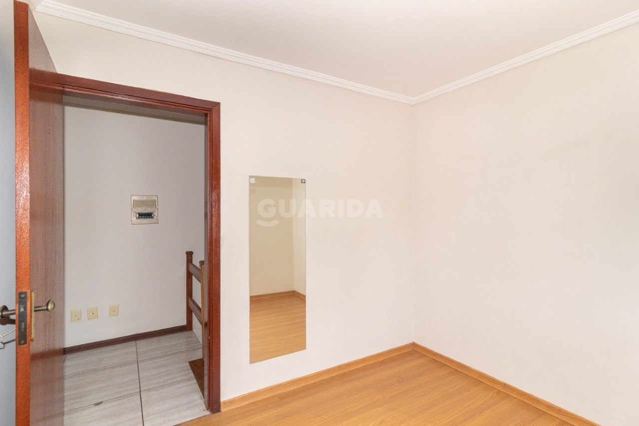 casa sobrado para alugar em Rua Doutor Lauro Miguel Sturm, 217 - foto 10