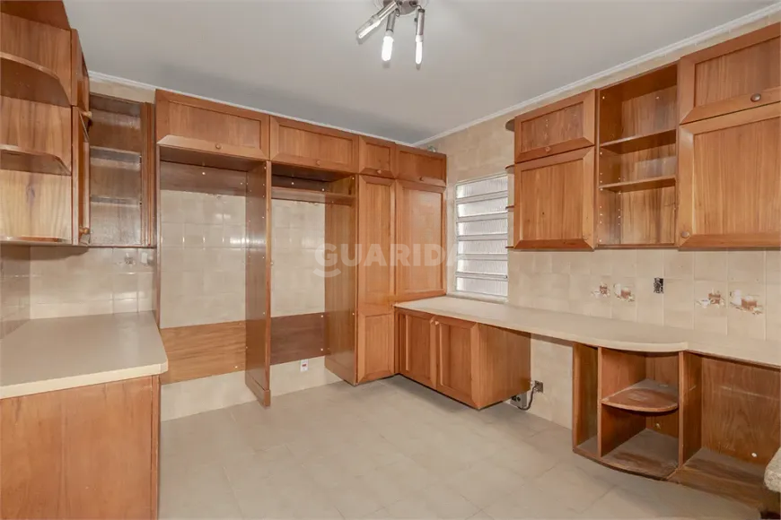 casa sobrado para alugar em Rua Maestro Mendanha, 25 - foto 8
