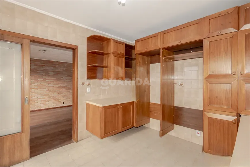 casa sobrado para alugar em Rua Maestro Mendanha, 25 - foto 9