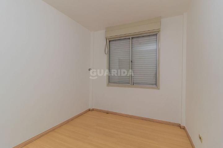 Apartamento para alugar em Rua Joaquim de Carvalho, 85 - foto 14