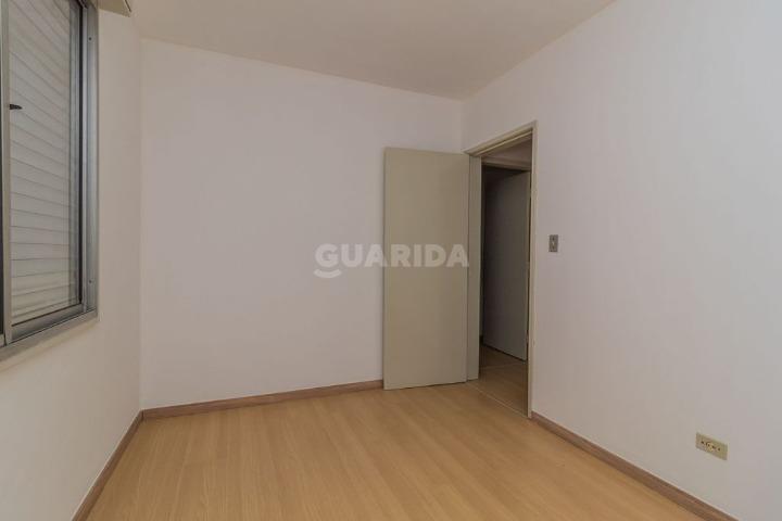 Apartamento para alugar em Rua Joaquim de Carvalho, 85 - foto 13