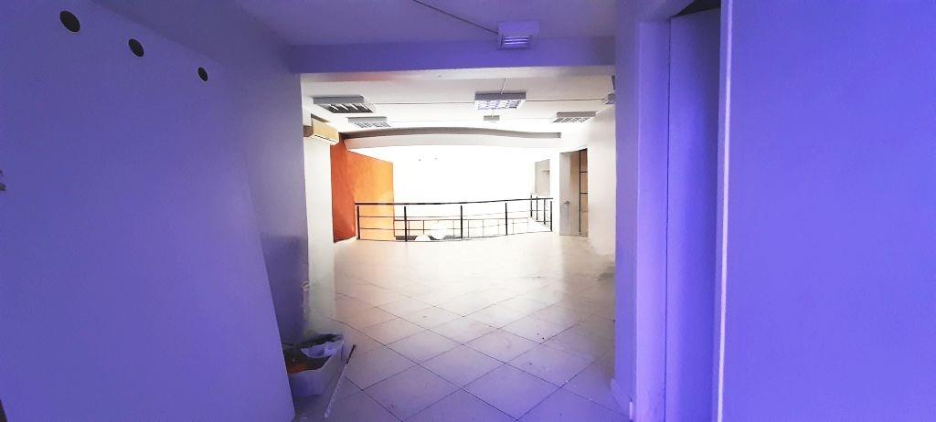 loja ponto comercial para alugar em Avenida Carlos Gomes, 71 - foto 13
