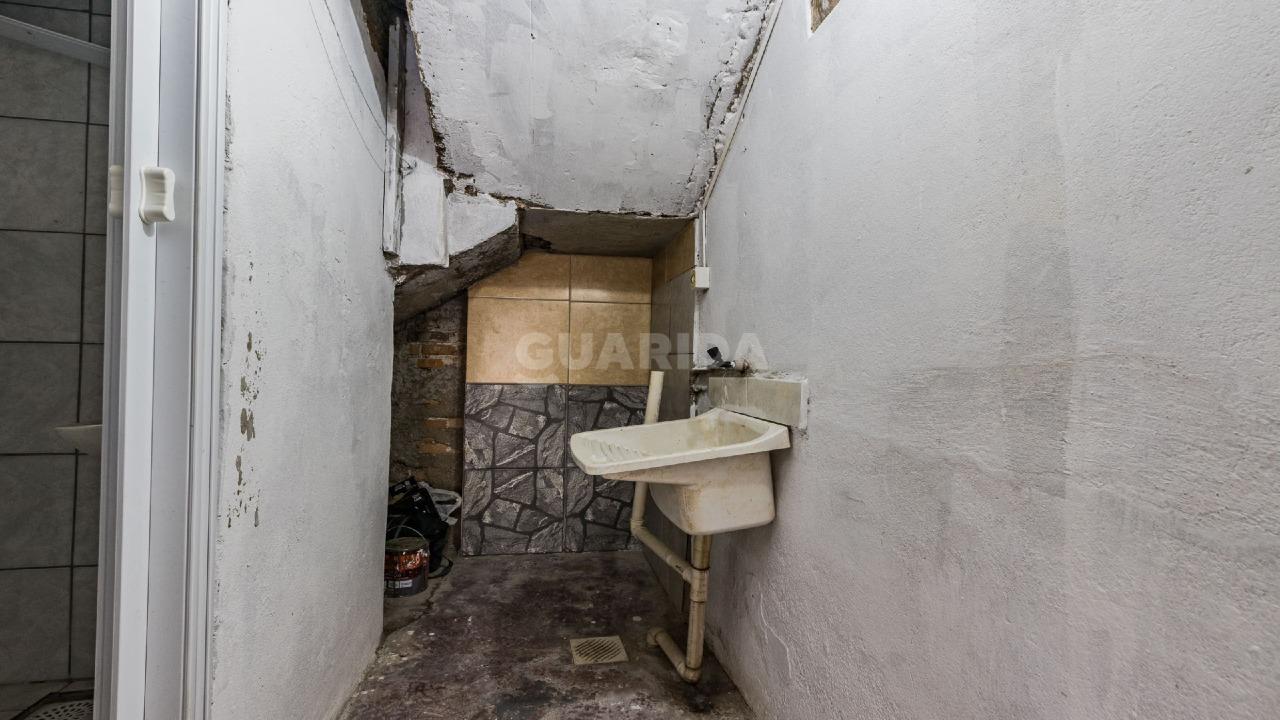 casa sobrado para alugar em Rua Adelino Machado de Souza, 719 - foto 8