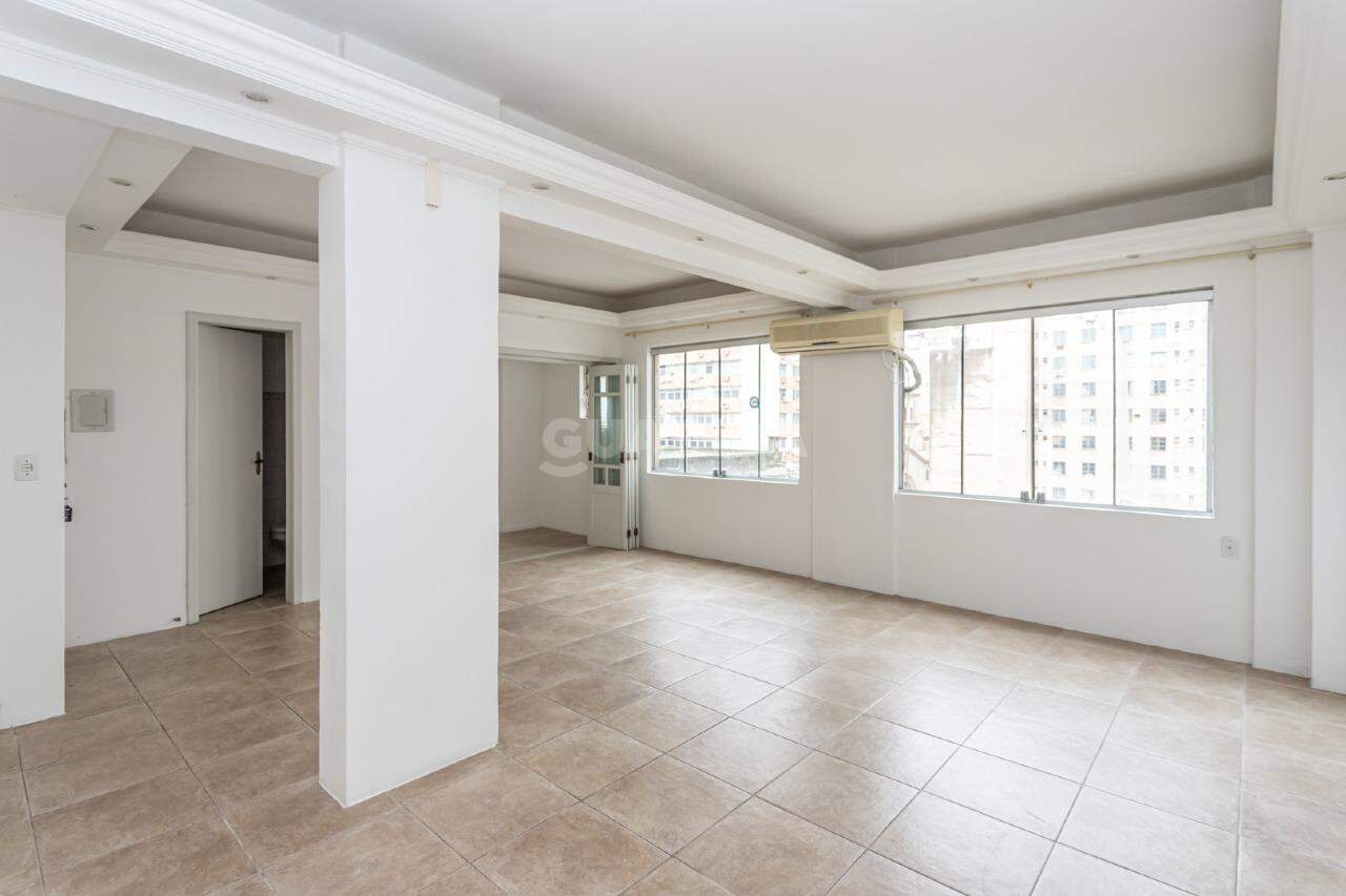 Studio/Kitnet/JK para alugar em Centro Histórico, Porto Alegre - foto 1