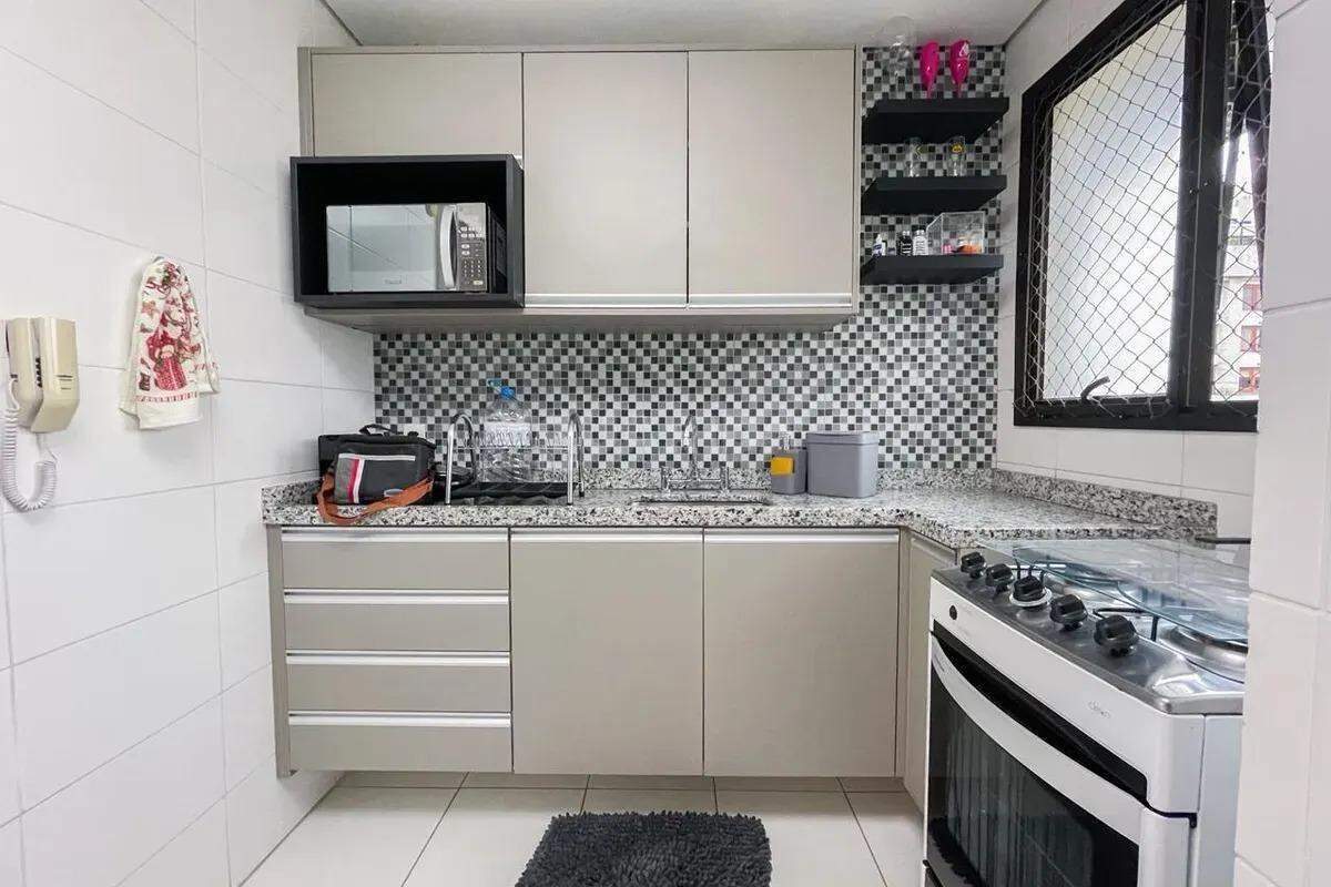 Apartamento para alugar em Rua Silva Jardim, 900 - foto 9