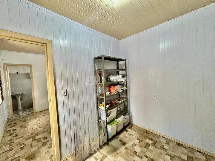 casa sobrado para alugar em Rua Brigadeiro Leonardo Teixeira Collares, 145 - foto 22