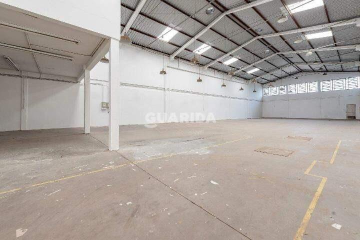 galpao deposito pavilhao para alugar em Rua Eugênio Rubbo, 375 - foto 2