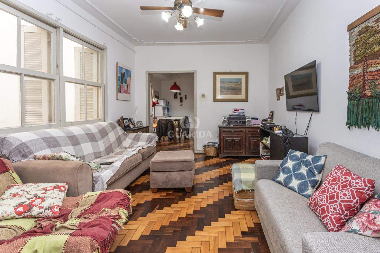 Apartamento para alugar em Rio Branco, Porto Alegre - foto 1