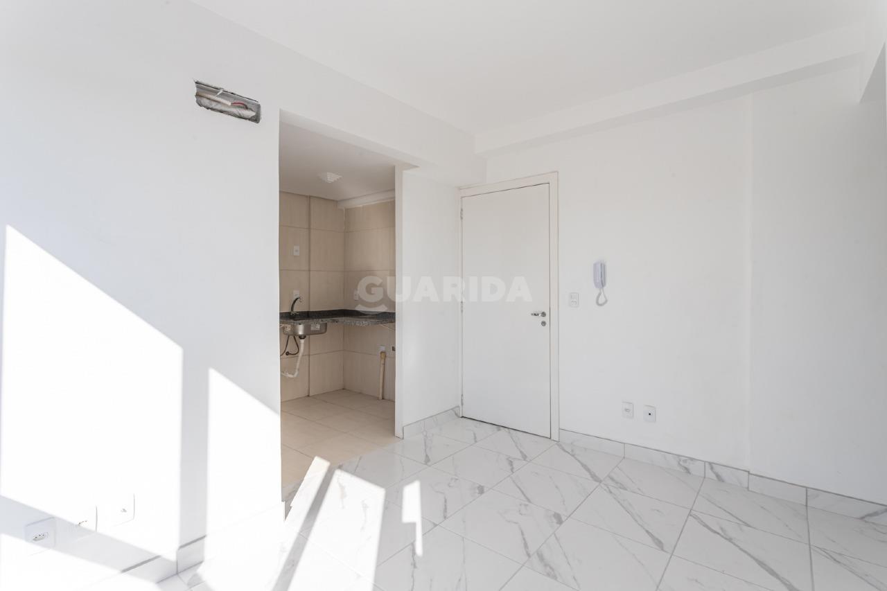 Apartamento para alugar em Avenida da Cavalhada, 4414 - foto 3