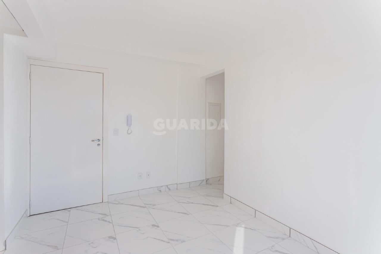 Apartamento para alugar em Avenida da Cavalhada, 4414 - foto 4