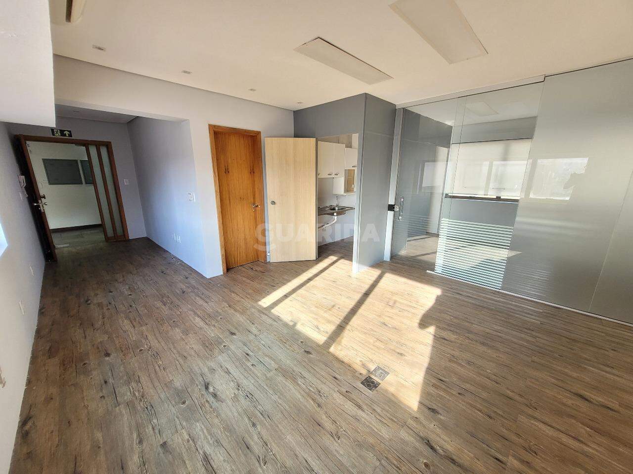 consultorio sala conjunto para alugar em Petrópolis, Porto Alegre - foto 1