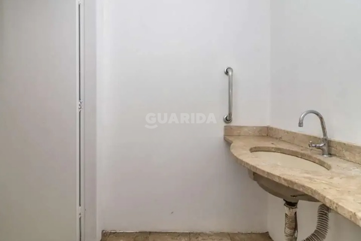 casa comercial para alugar em Rua Castro Alves, 465 - foto 14