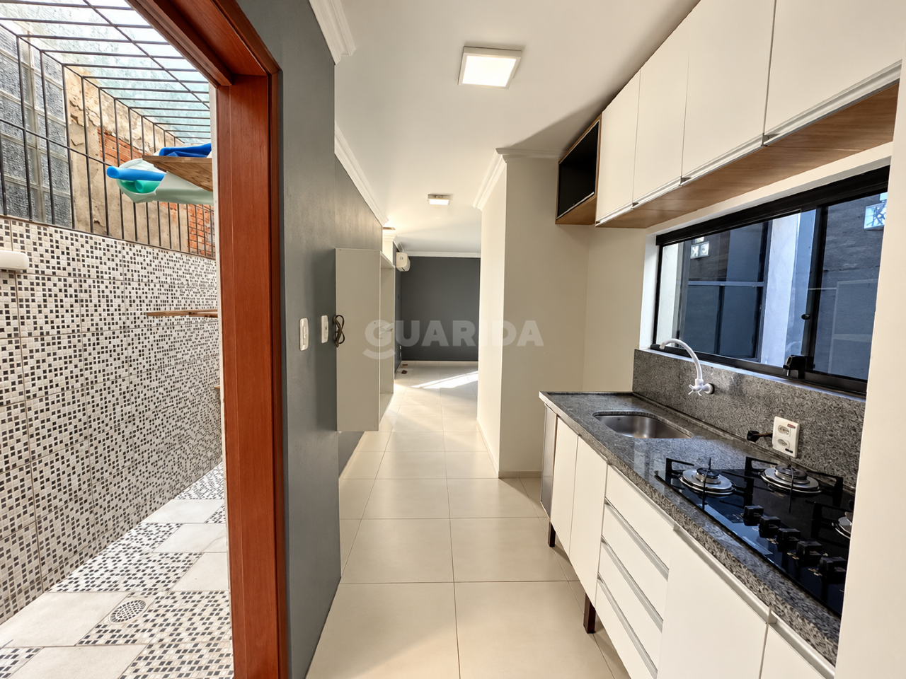 casa sobrado para alugar em Rua Hilário Gonçalves Pinha, 166 - foto 8