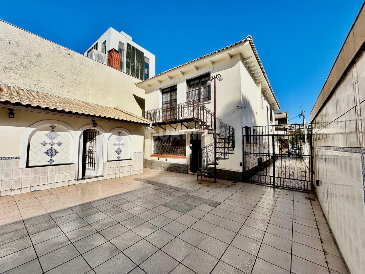 casa comercial para alugar em Avenida Bastian, 200 - foto 14