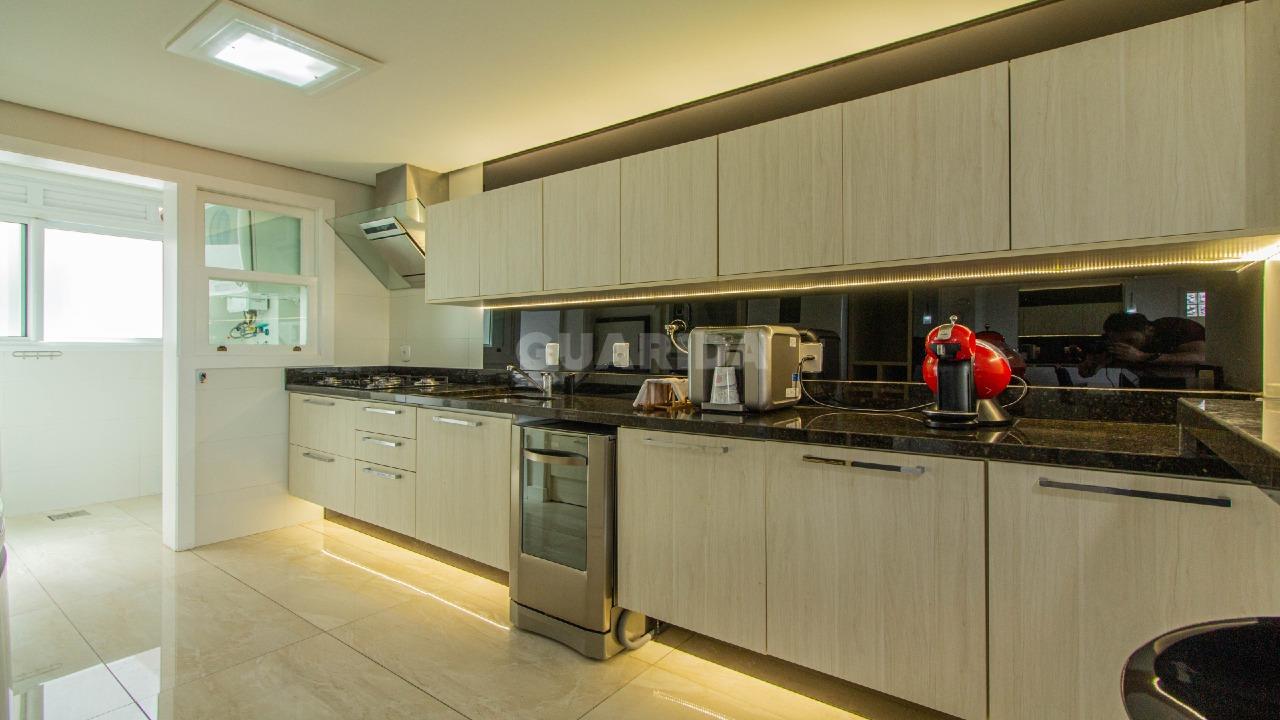 Apartamento para alugar em Rua Artur Fabião Carneiro, 189 - foto 8